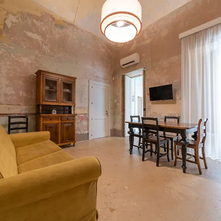 Apart-hotel Dimore Briganti 3*